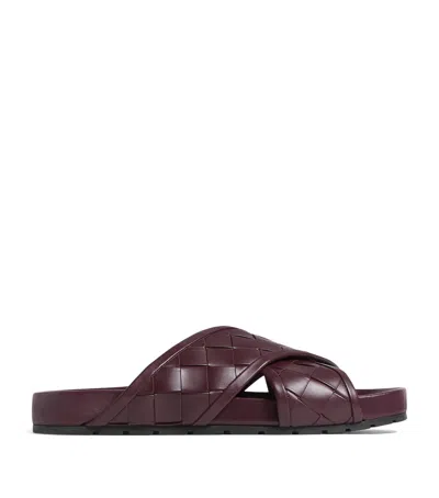 Bottega Veneta Leather Intrecciato Tarik Slides In Burgundy