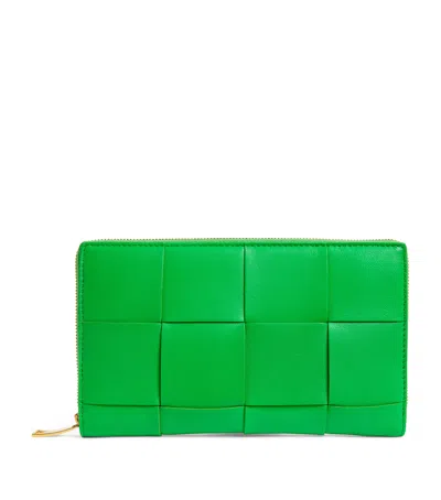 Bottega Veneta Leather Intreccio Wallet In Green