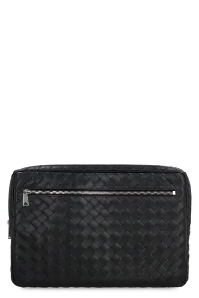 Bottega Veneta Leather Laptop Case In Black