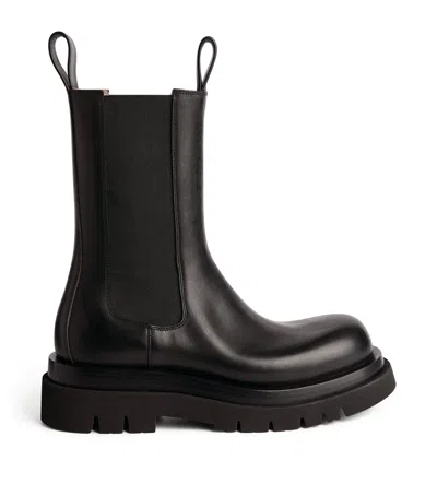 Bottega Veneta Leather Lug Boots In Black