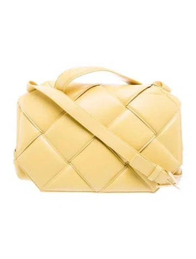Pre-owned Bottega Veneta Leather Maxi Intrecciato Padded In Yellow