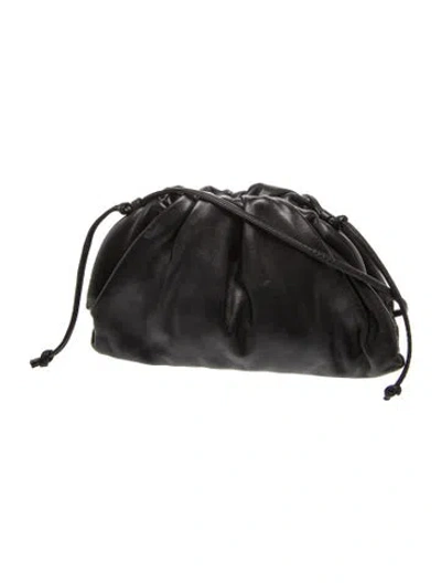 Pre-owned Bottega Veneta Leather Mini Pouch Mini In Black