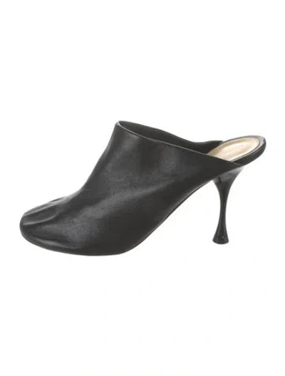 Pre-owned Bottega Veneta Leather Mules In Black