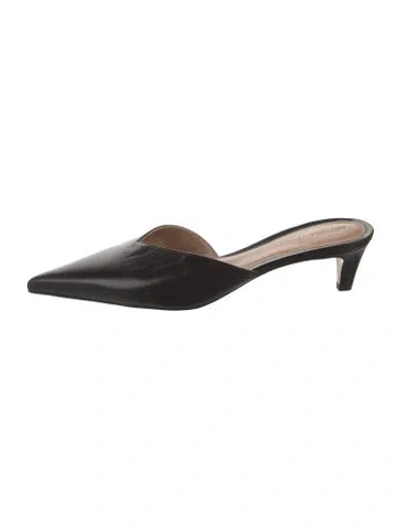 Pre-owned Bottega Veneta Leather Mules In Black