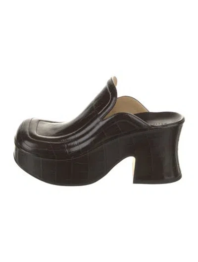 Pre-owned Bottega Veneta Leather Mules In Brown