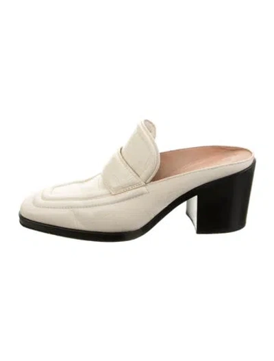 Pre-owned Bottega Veneta Leather Mules In Neutral