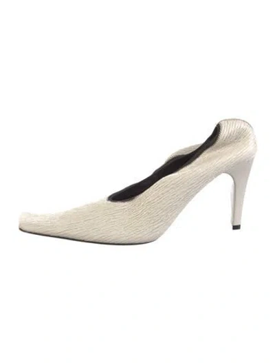 Pre-owned Bottega Veneta Leather Mules In Neutral