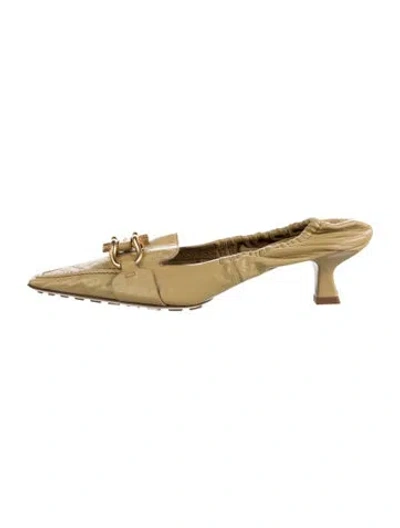 Pre-owned Bottega Veneta Leather Mules In Neutrals
