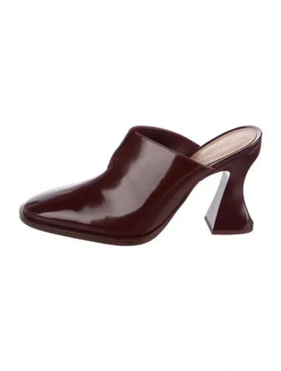 Pre-owned Bottega Veneta Leather Mules In Red