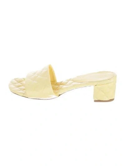 Pre-owned Bottega Veneta Leather Patterned Slides In Yellow