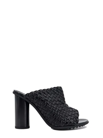 Bottega Veneta Leather Sandals With Intrecciato Motif In Black