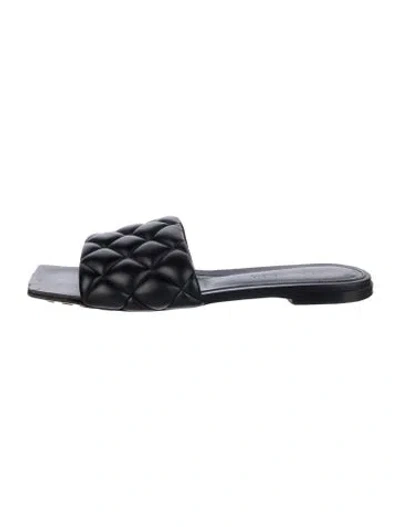 Pre-owned Bottega Veneta Leather Slides In Black