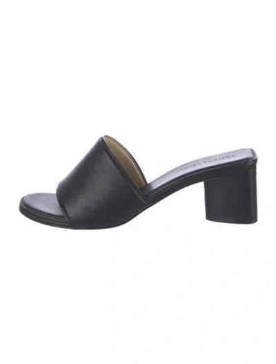 Pre-owned Bottega Veneta Leather Slides In Black