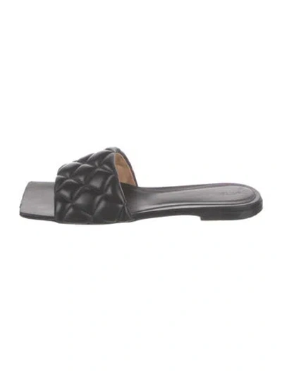 Pre-owned Bottega Veneta Leather Slides In Black