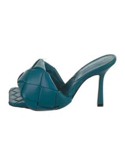 Pre-owned Bottega Veneta Leather Slides In Blue