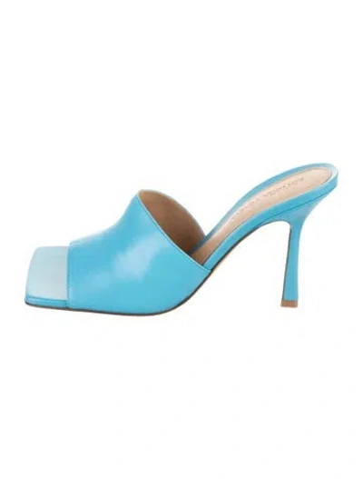Pre-owned Bottega Veneta Leather Slides In Blue