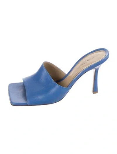 Pre-owned Bottega Veneta Leather Slides In Blue