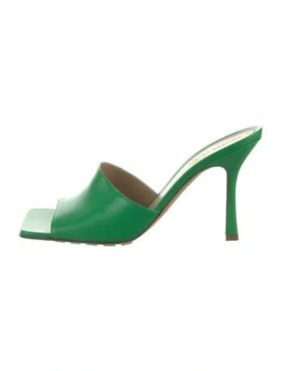 Pre-owned Bottega Veneta Leather Slides In Green