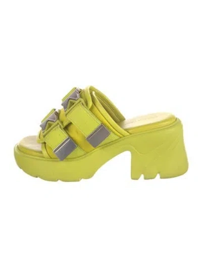 Pre-owned Bottega Veneta Leather Slides In Green