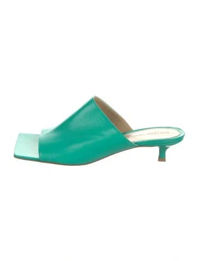 Pre-owned Bottega Veneta Leather Slides In Green