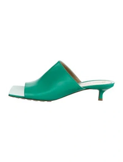 Pre-owned Bottega Veneta Leather Slides In Green