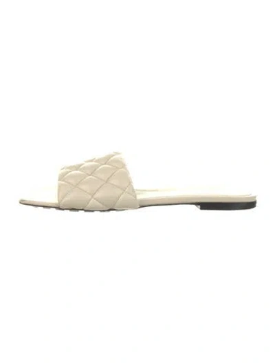 Pre-owned Bottega Veneta Leather Slides In Neutral
