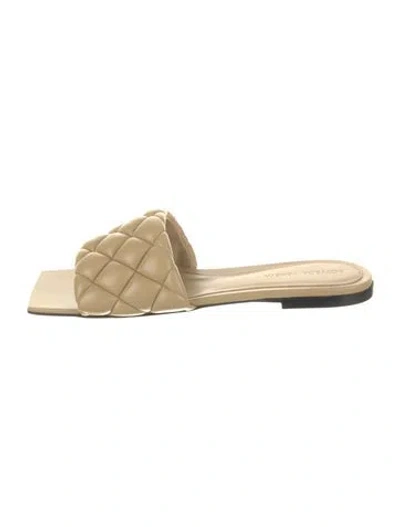 Pre-owned Bottega Veneta Leather Slides In Neutral