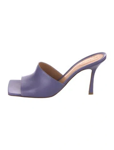 Pre-owned Bottega Veneta Leather Slides In Purple