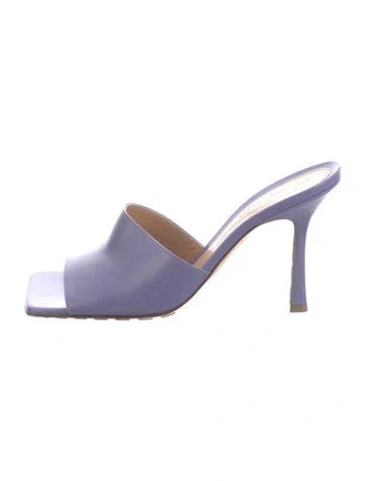 Pre-owned Bottega Veneta Leather Slides In Purple