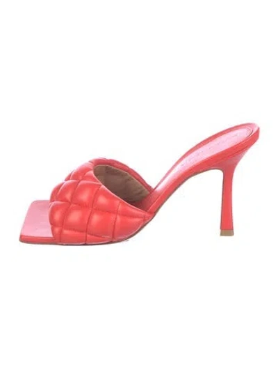 Pre-owned Bottega Veneta Leather Slides In Red