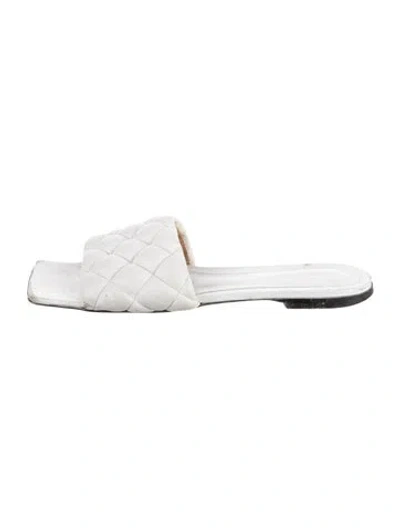 Pre-owned Bottega Veneta Leather Slides In White