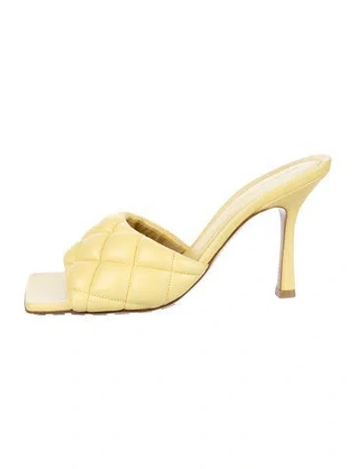 Pre-owned Bottega Veneta Leather Slides In Yellow