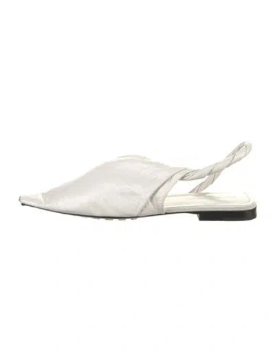 Pre-owned Bottega Veneta Leather Slingback Flats In White