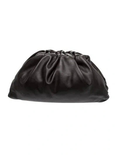 Pre-owned Bottega Veneta Leather The Pouch In Black