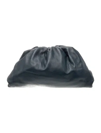 Pre-owned Bottega Veneta Leather The Pouch In Blue