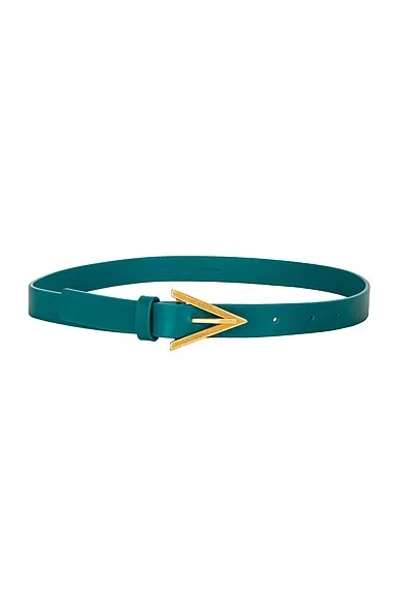 Bottega Veneta Triangle Leather Skinny Belt In Green
