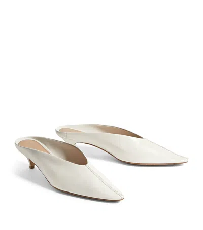 Bottega Veneta Leather Vesta Mules 40 In White
