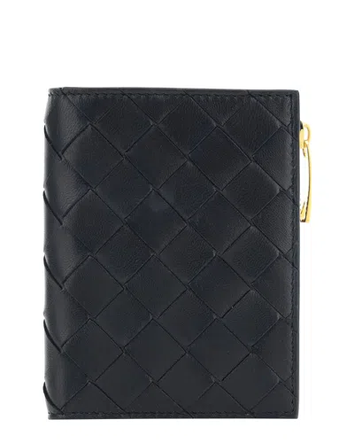 Bottega Veneta `small Intrecciato Bi-fold Zip Wallet` In Black