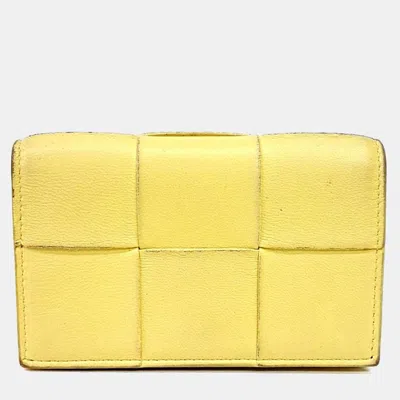 Pre-owned Bottega Veneta Leather Yellow Mesh Card Holder
