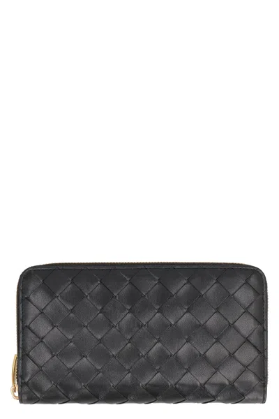 BOTTEGA VENETA BOTTEGA VENETA LEATHER ZIP-AROUND WALLET