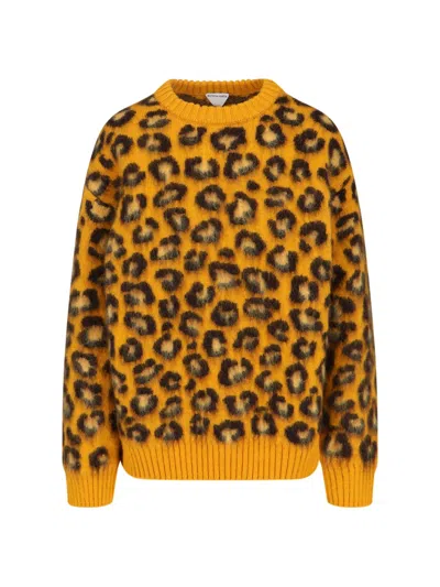 BOTTEGA VENETA BOTTEGA VENETA LEOPARD PRINTED CREWNECK JUMPER