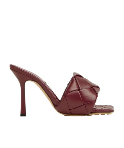 BOTTEGA VENETA BOTTEGA VENETA LIDO INTRECCIATO MULE SANDALS