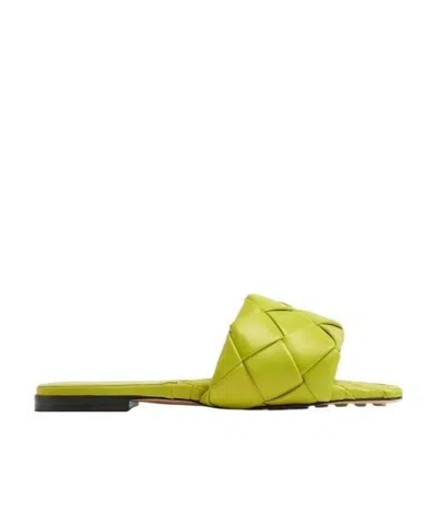 BOTTEGA VENETA BOTTEGA VENETA THE LIDO FLAT SANDALS