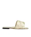 Bottega Veneta Lido Flat-soled Sandals In Nude