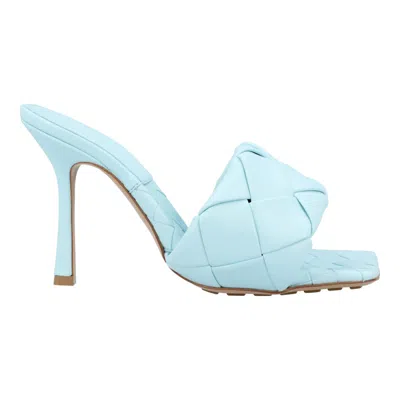 Bottega Veneta Lido 90mm Woven Sandals In Blue