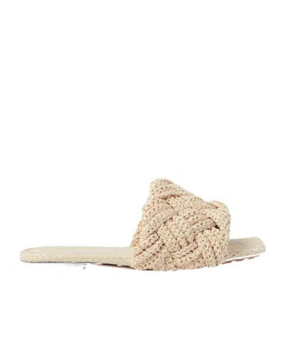 BOTTEGA VENETA LIDO FLAT SANDAL