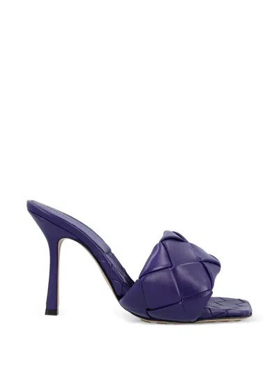 Pre-owned Bottega Veneta Lido Padded Leather Sandals In Purple