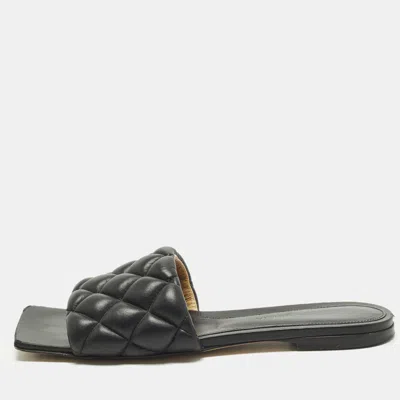 Pre-owned Bottega Veneta Lido Size 36.5 Black Leather Flat Slides