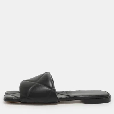 Pre-owned Bottega Veneta Lido Size 38 Black Leather Flat Slides
