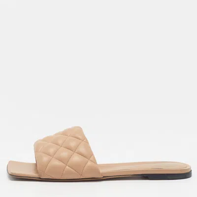 Pre-owned Bottega Veneta Lido Size 40.5 Beige Leather Flat Slides